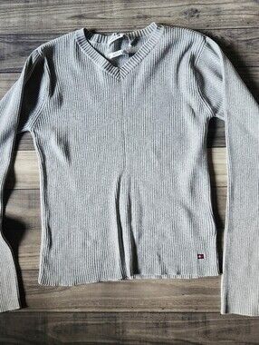 Tommy Hilfiger Light Gray Ribbed V-Neck Long Sleeve Top